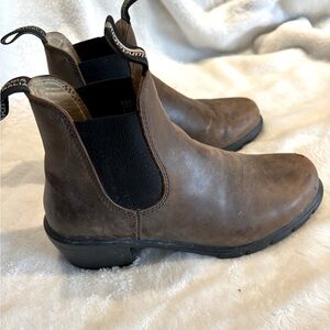 🥾 🤎🎉Blundstone heel ankle boots EUC  Size 7.5 US/UK 4.5. Sheepskin insert